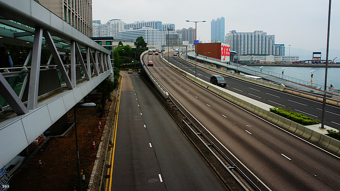 http://i.dcview.tw/gallery/201304/691842fa979a77a1a5625595c4e7d998.jpg