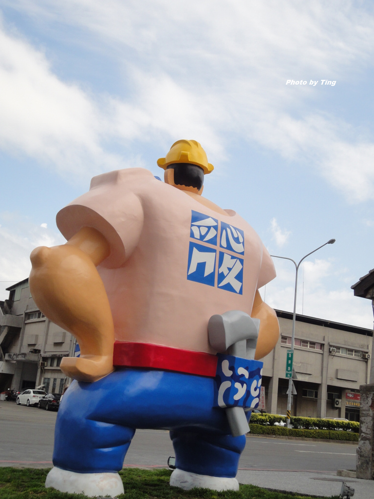 http://i.dcview.tw/gallery/201304/6c4d377240800affdd0294328f91cebb.jpg