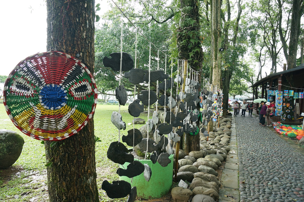 http://i.dcview.tw/gallery/201304/73766b7c4383cd87d2c9b434ee0f748e.jpg