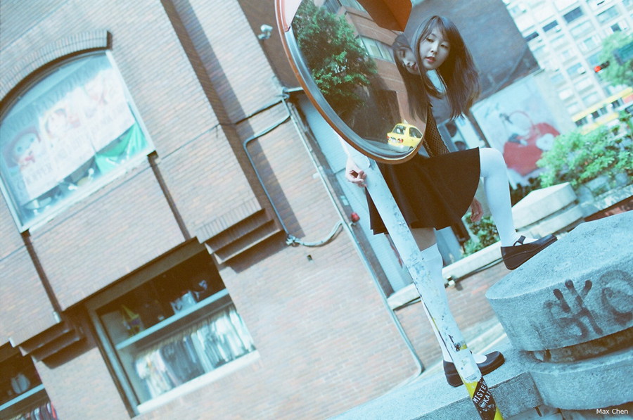http://i.dcview.tw/gallery/201304/7d511e8c449a3ecb8f7f677027bc9804.jpg