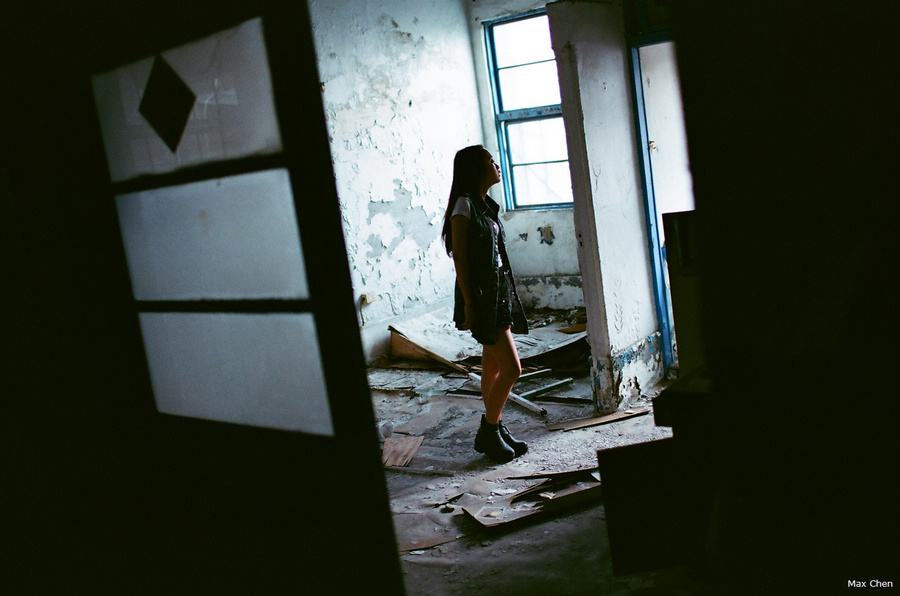 http://i.dcview.tw/gallery/201304/970364c148aaca18f8270efe60cf0ecf.jpg