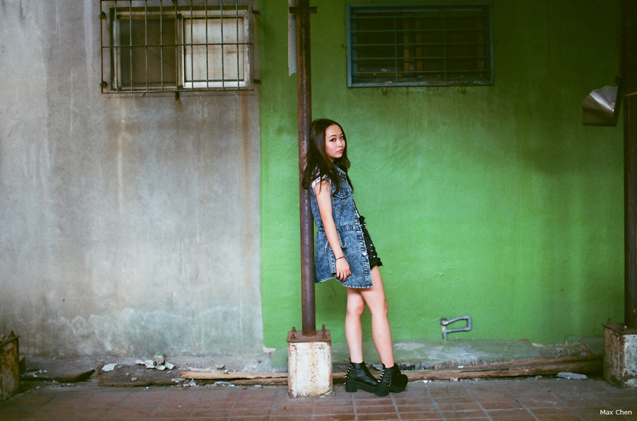 http://i.dcview.tw/gallery/201304/add24ed62aa55fbde54e2a98973e9ef3.jpg