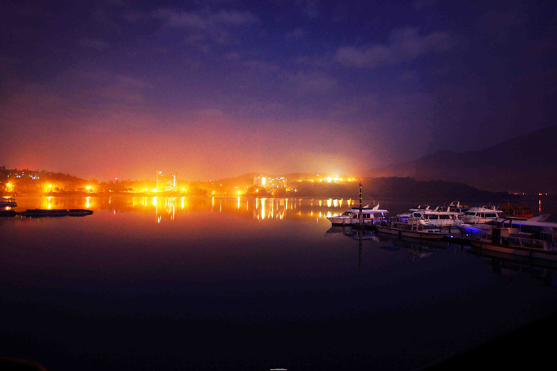 http://i.dcview.tw/gallery/201304/b450535b9f78fad2ac468393109e81aa.jpg