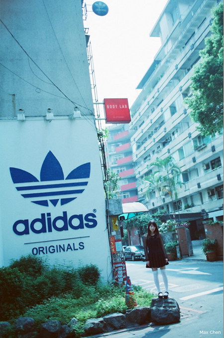 http://i.dcview.tw/gallery/201304/c9a01f12b421c06dd5984fe7d8f28ba2.jpg