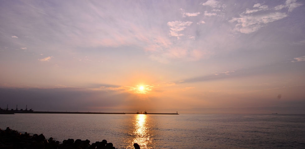 http://i.dcview.tw/gallery/201304/d5a4ed54aad7da880dc5a6d94b724c26.jpg