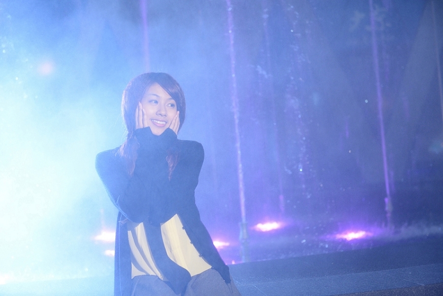 http://i.dcview.tw/gallery/201304/e7f238c80eaefb57cbe4d0450bf47134.jpg