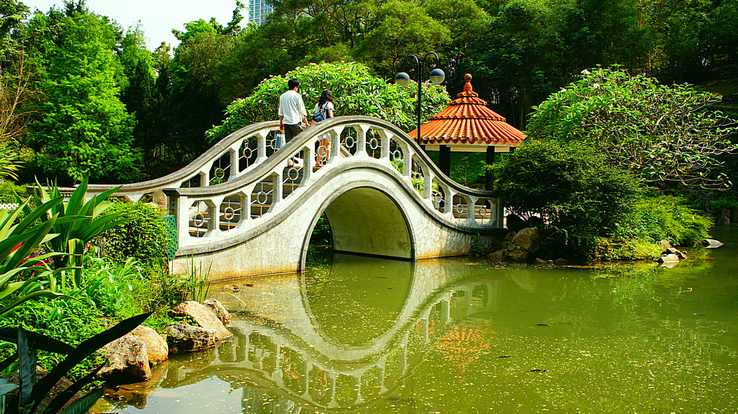 http://i.dcview.tw/gallery/201305/01635e35bde614f00d203237e7d2e166.jpg