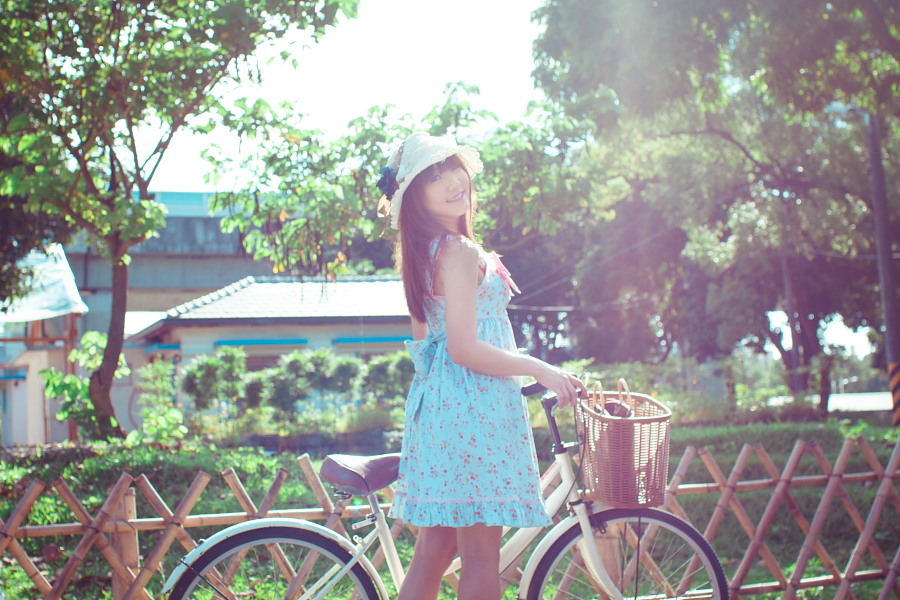 http://i.dcview.tw/gallery/201305/12ba5990f7b140c639282007de2837b2.jpg