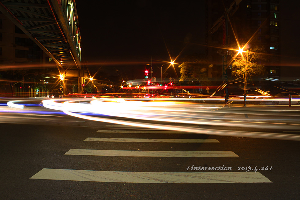 http://i.dcview.tw/gallery/201305/136c77f22df8133ef4374322629a6f44.jpg