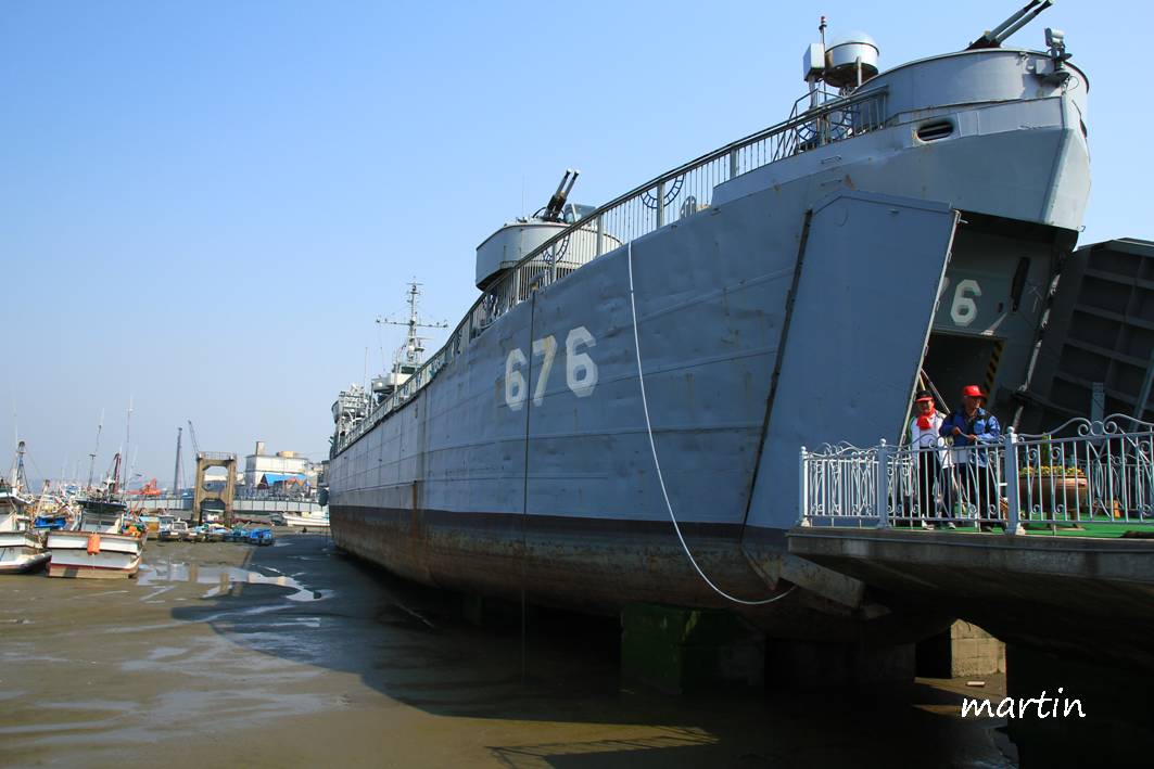 http://i.dcview.tw/gallery/201305/1e27510e086ebc8cf8434bb037669edd.jpg
