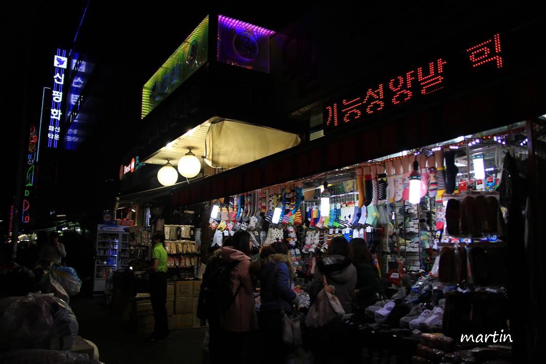 http://i.dcview.tw/gallery/201305/2664640ee68582f01b5d3c062e6ebe1d.jpg