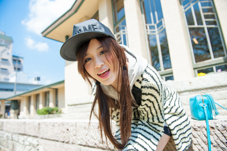 http://i.dcview.tw/gallery/201305/2b7e8ab101757d0c2b8e065a7a9d7752.jpg
