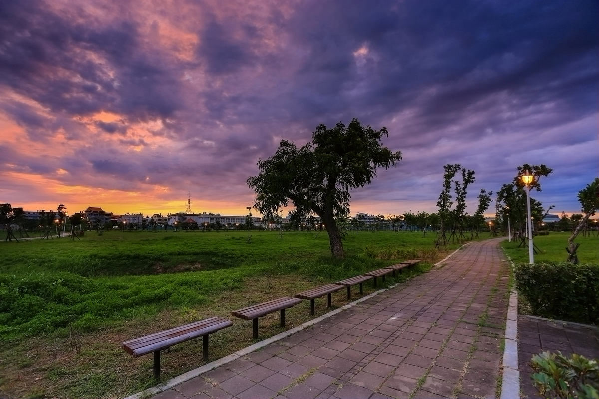 http://i.dcview.tw/gallery/201305/3258a6de5c1abcb6a6913167741353ab.jpg