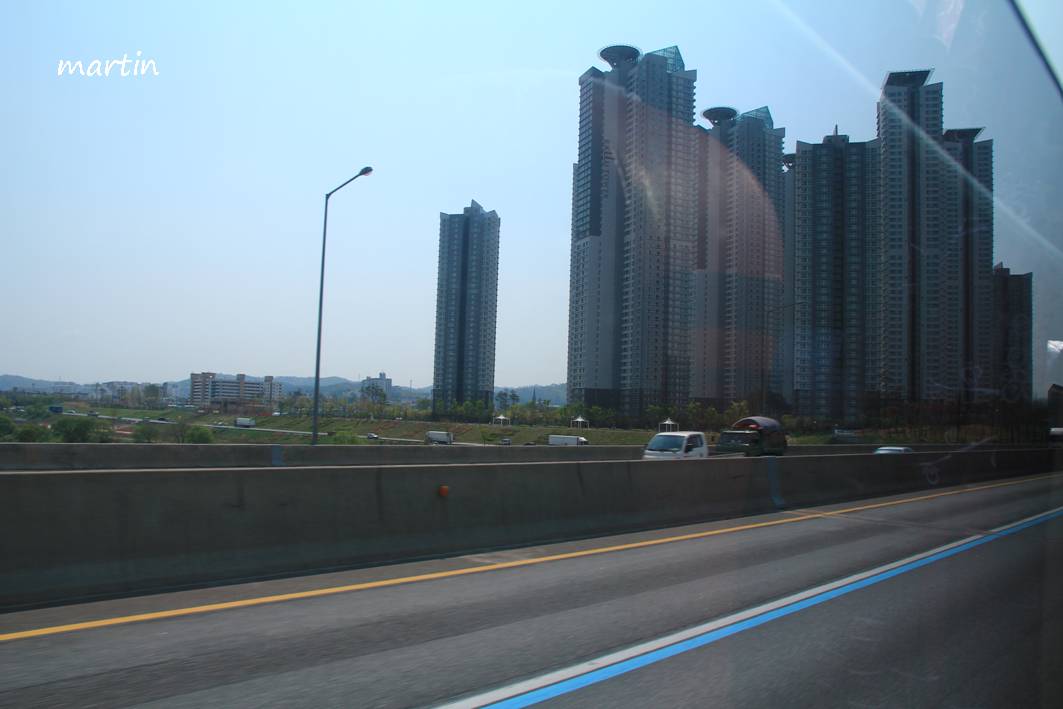 http://i.dcview.tw/gallery/201305/336a3798a21a8ac6a4499c902ebf52c1.jpg