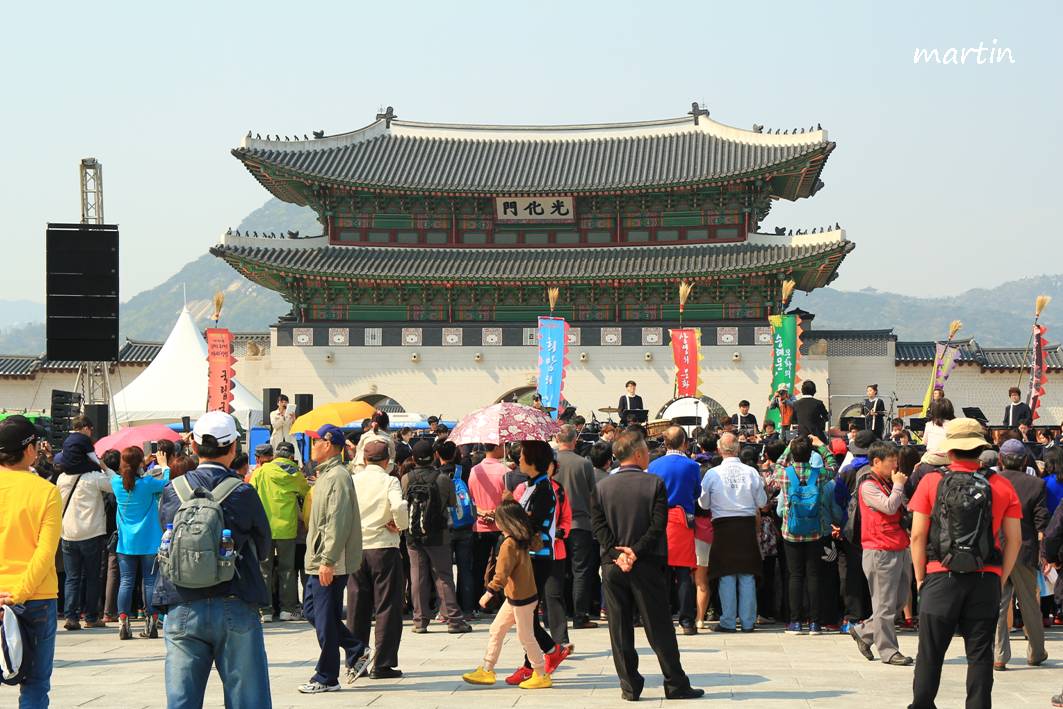 http://i.dcview.tw/gallery/201305/53bfa6b8dcd9ce006a852a8503a94816.jpg