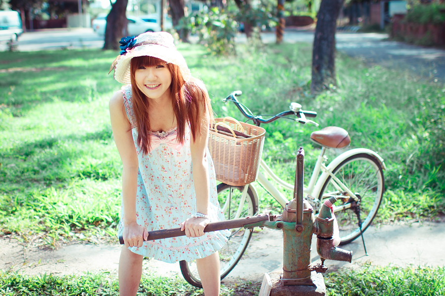 http://i.dcview.tw/gallery/201305/6b036fb356cad116127d0cf97059387b.jpg
