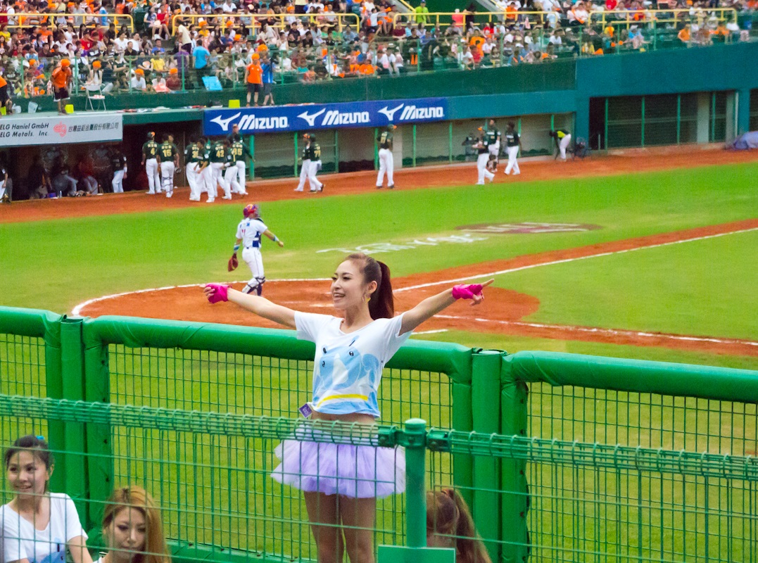 http://i.dcview.tw/gallery/201305/7bcbeea687c726345a8e1ecf4c6715f6.jpg
