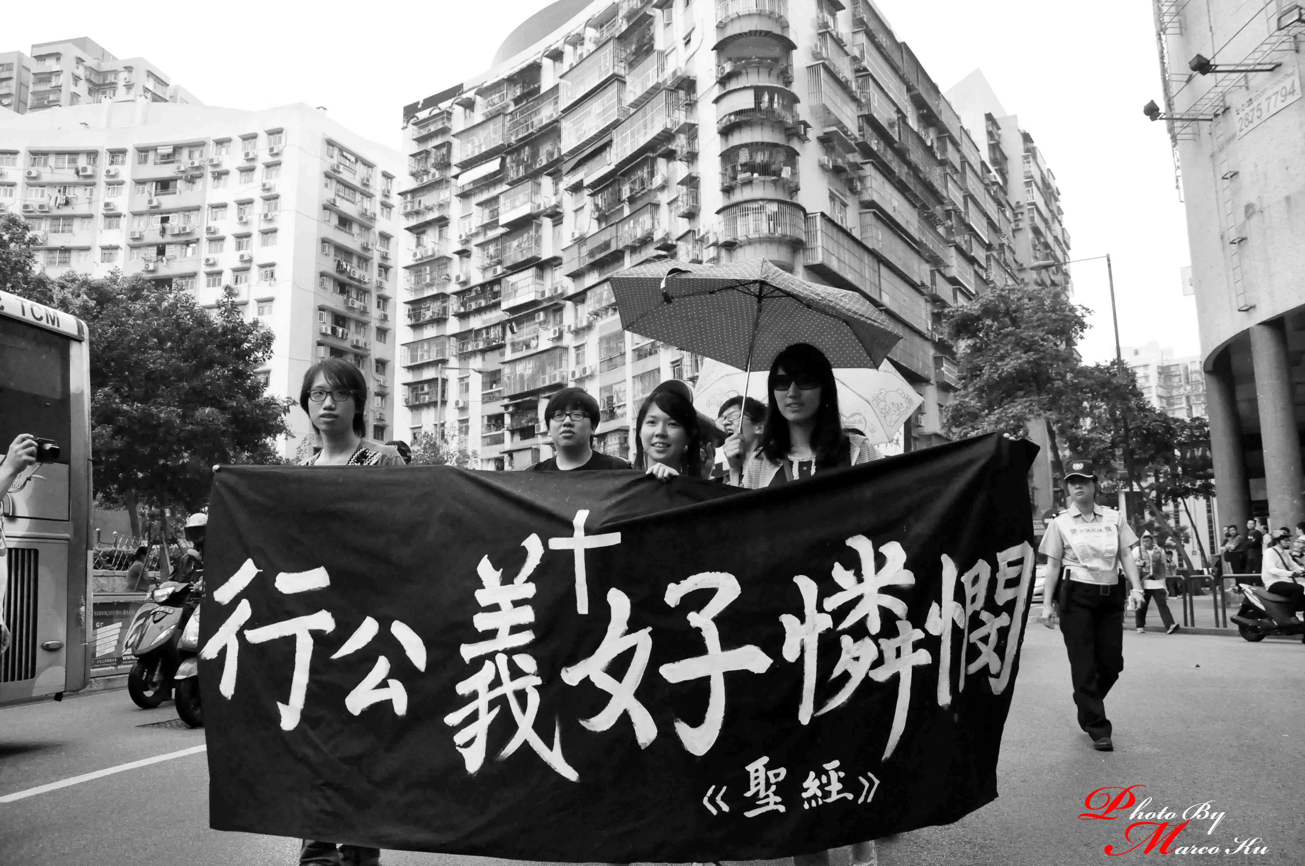 http://i.dcview.tw/gallery/201305/8323f5a995debd5a33680a42e3caa08a.jpg