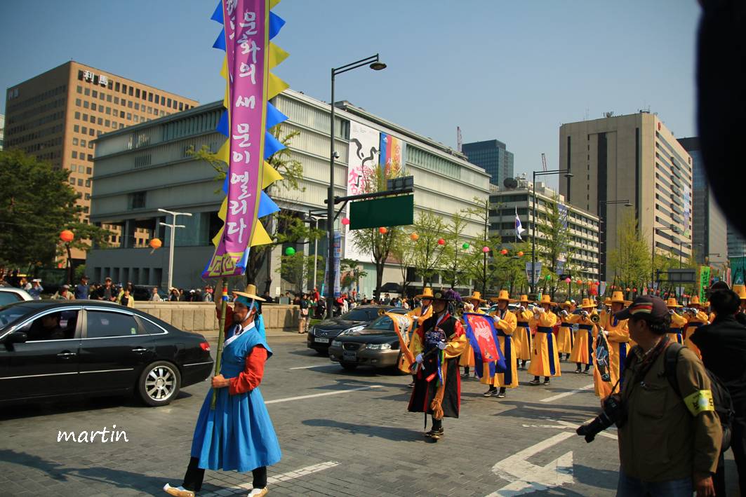 http://i.dcview.tw/gallery/201305/8839ab79f0d47764d33007ff4b2c92f1.jpg