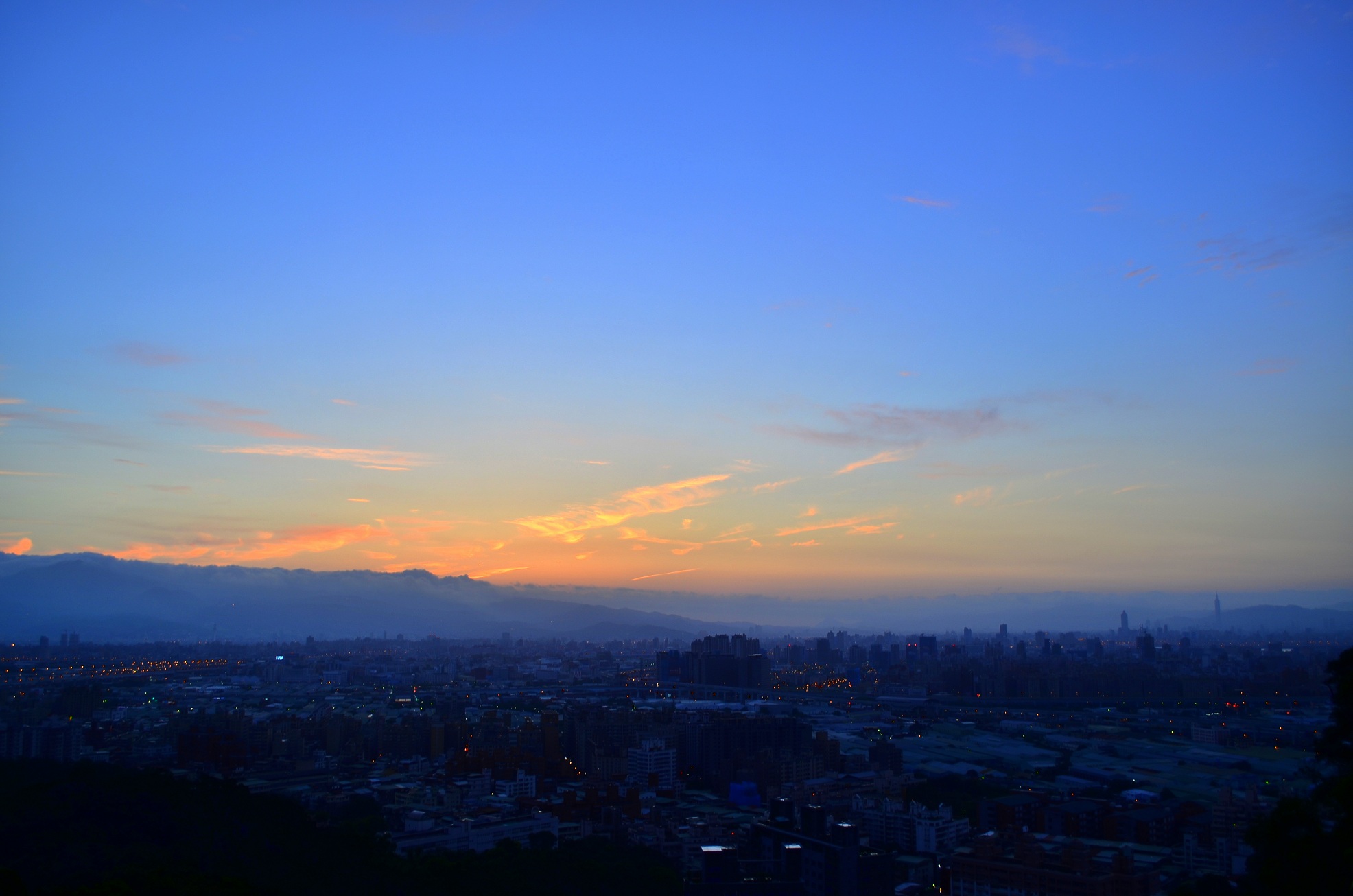 http://i.dcview.tw/gallery/201305/984cc973d3237777c5f1fcfd6952b921.jpg