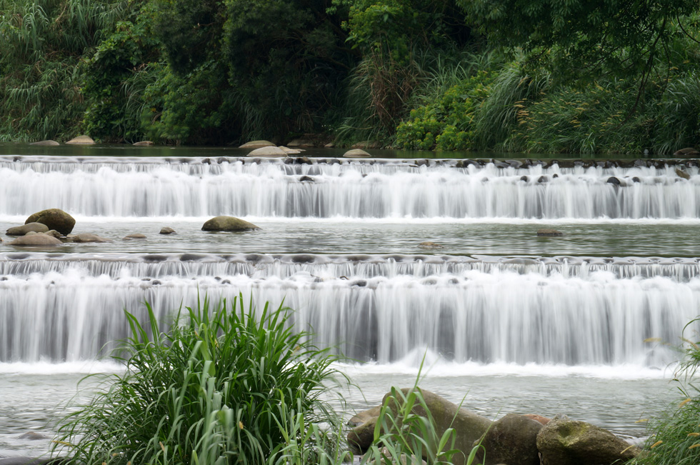 http://i.dcview.tw/gallery/201305/9ebfad975f7ed07f373b6d84298a365c.jpg