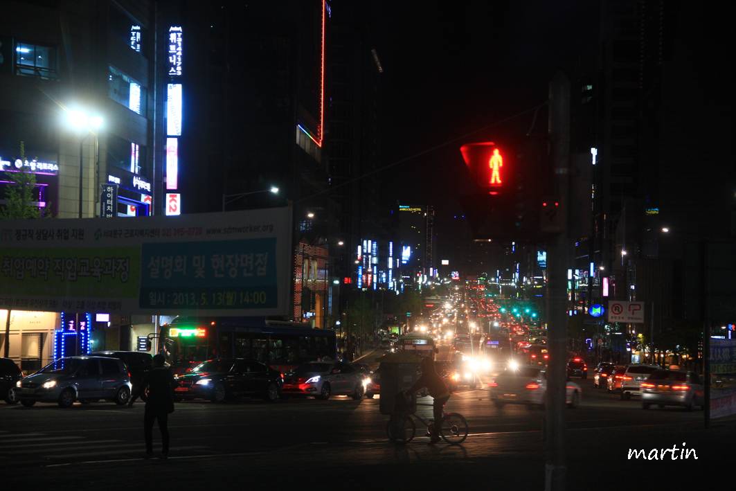 http://i.dcview.tw/gallery/201305/a08e5dd9f65eb0f535d6cb464efdab30.jpg