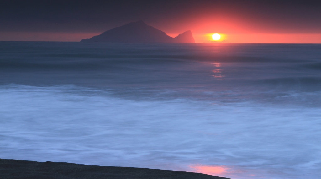 http://i.dcview.tw/gallery/201305/a44eeef731ba9690696e61c555be7213.jpg