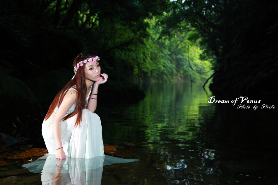 http://i.dcview.tw/gallery/201305/aa615ceaa71825f1cdefa6e219f01089.jpg