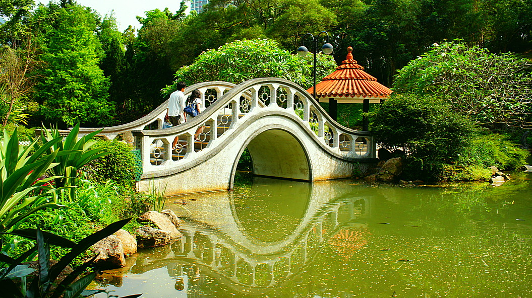 http://i.dcview.tw/gallery/201305/aaf0c6f783396e4895e2b232061c9073.jpg