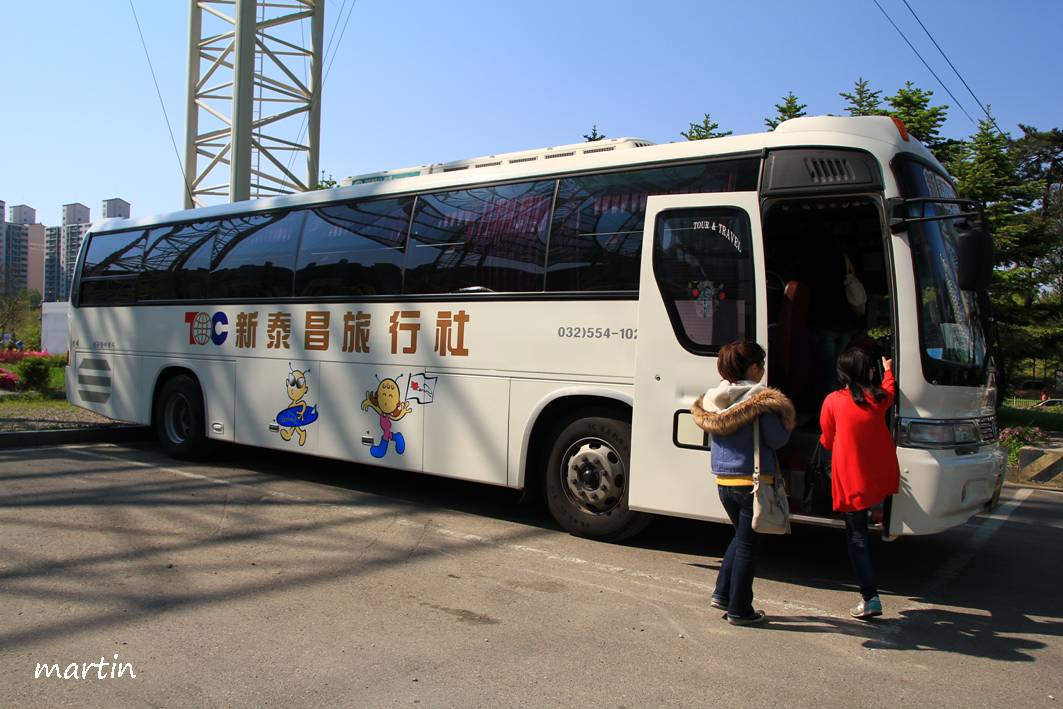 http://i.dcview.tw/gallery/201305/b5fb4839aef3df05323dc920592dbbc7.jpg