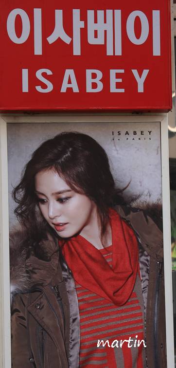 http://i.dcview.tw/gallery/201305/b8cb67c4fd397e80a3f50995a1727045.jpg