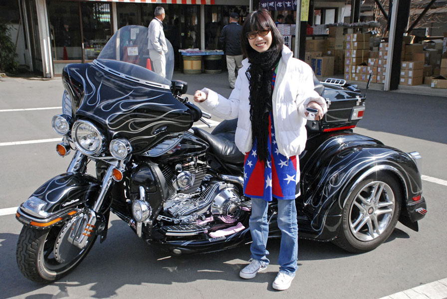 http://i.dcview.tw/gallery/201305/c03329fac65ff58d6512b6dd1ee4a624.jpg