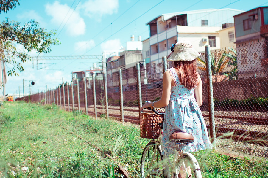 http://i.dcview.tw/gallery/201305/c5543ef3c52faea580f4240c053e34f7.jpg