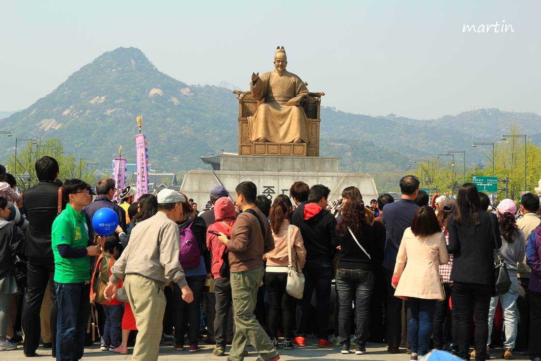 http://i.dcview.tw/gallery/201305/c569152b4b92e012451daba528065648.jpg