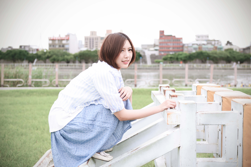 http://i.dcview.tw/gallery/201305/c6d8f176955eb7a37b7337c8771d8e8d.jpg