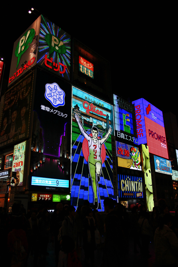 http://i.dcview.tw/gallery/201305/c6dfdb3a81eefacd021973854614467a.jpg