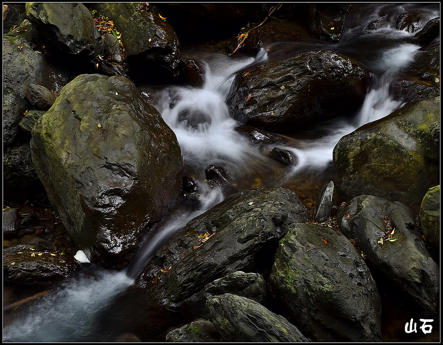 http://i.dcview.tw/gallery/201305/d4048fdbaff45d7e2f72112686917b07.jpg