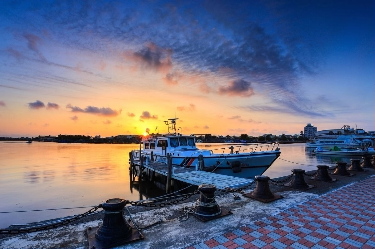 http://i.dcview.tw/gallery/201305/d52f9933fd8aff3416c674f8215c29a9.jpg