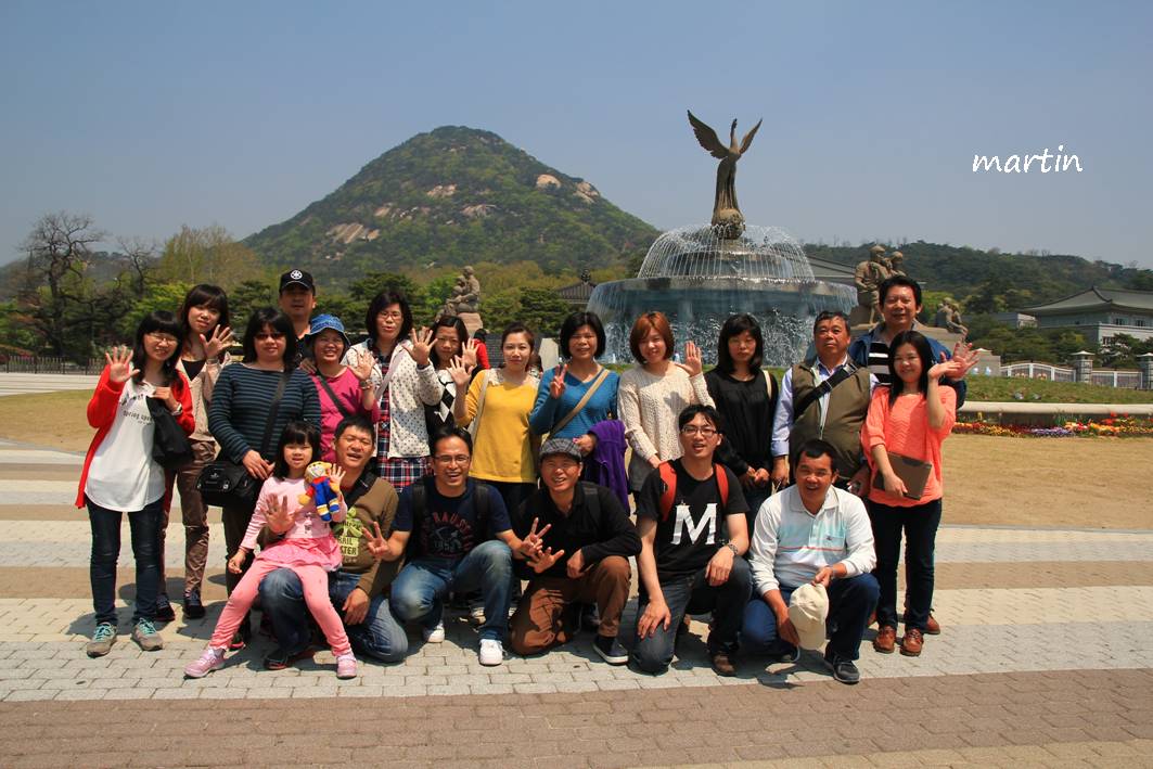 http://i.dcview.tw/gallery/201305/d8785a4935b6cc955f6eacd6aaa7df73.jpg