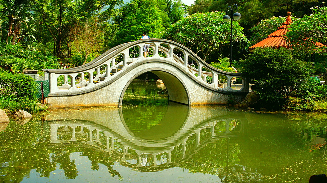http://i.dcview.tw/gallery/201305/e05e8f3ab8d8d5ec682b6788a419b55c.jpg