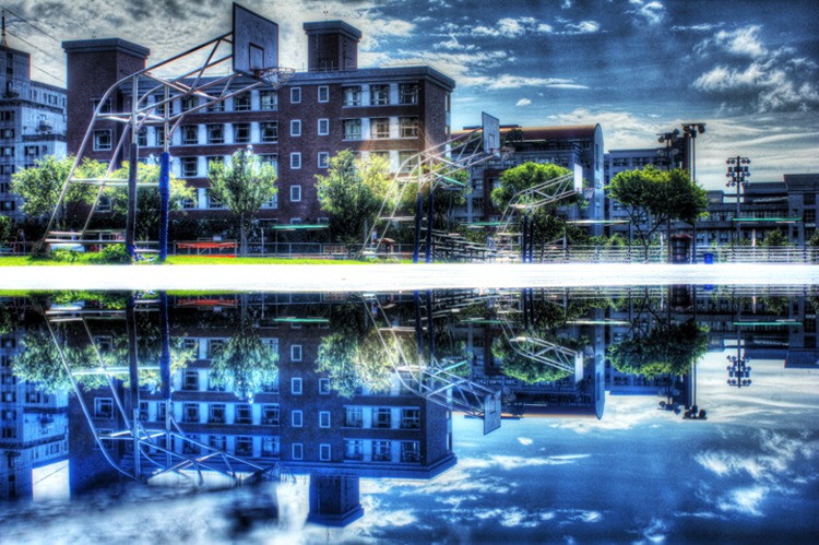 http://i.dcview.tw/gallery/201305/e0fcba9d85a82107d5e1a97a73fa0c73.jpg
