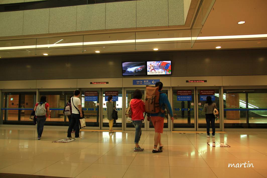 http://i.dcview.tw/gallery/201305/e1f44f364a5fb8e5f2bde748481fcab4.jpg