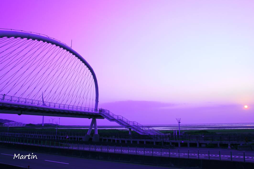 http://i.dcview.tw/gallery/201305/f79ff027682c4af94064c03549c5be33.jpg