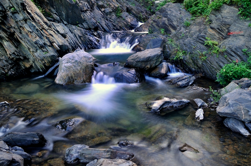 http://i.dcview.tw/gallery/201306/2247360e6906e23acdfdaebe63661a97.jpg