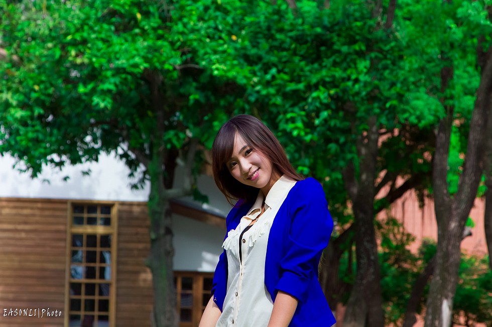 http://i.dcview.tw/gallery/201306/33b74f73bf166da35b89ef76fdf7ae2a.jpg