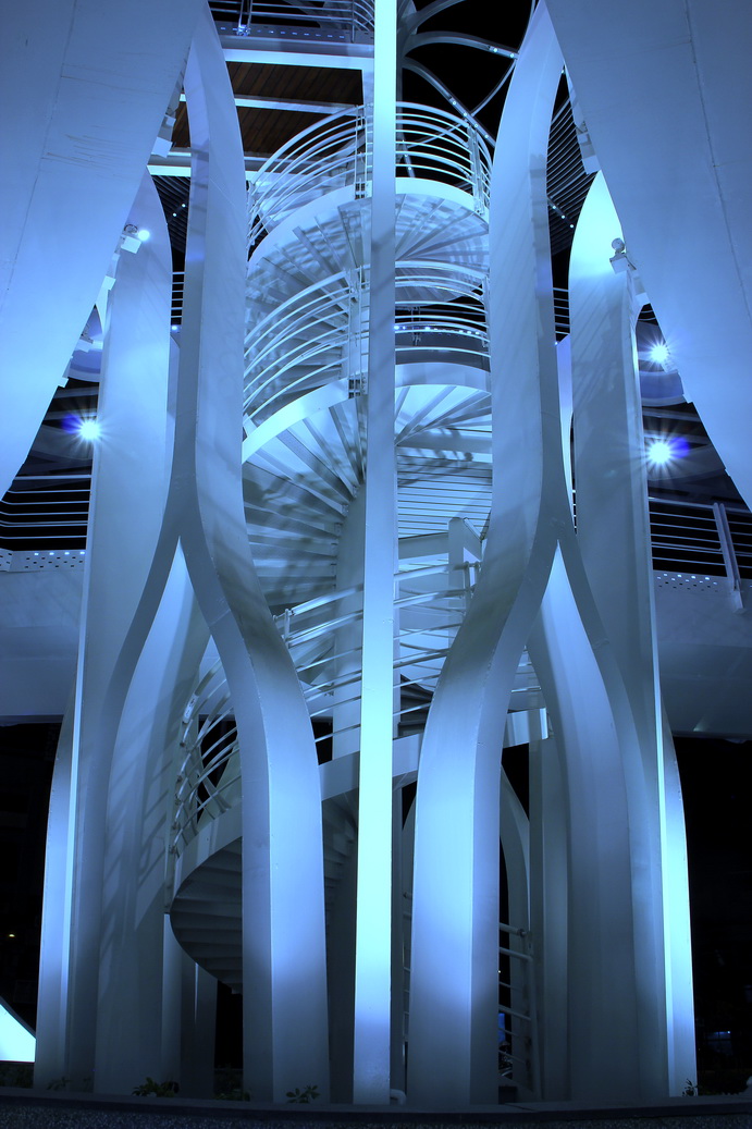 http://i.dcview.tw/gallery/201306/364bcf0d197ca378e74a79b738aeefb0.jpg