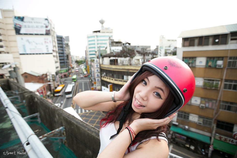 http://i.dcview.tw/gallery/201306/3f9daf87e3065c8eeebebf59039d87db.jpg