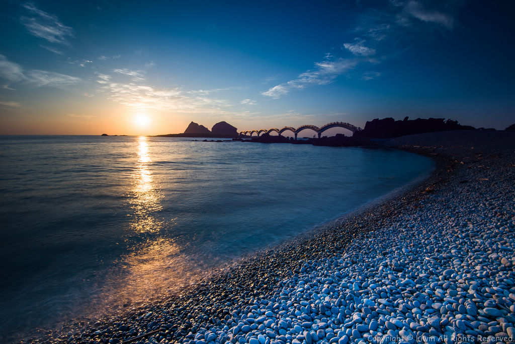 http://i.dcview.tw/gallery/201306/48fc2055bbeecb212a0a01897c0ccb27.jpg