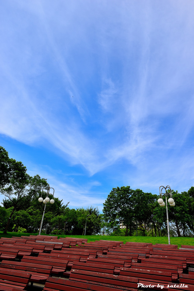 http://i.dcview.tw/gallery/201306/4ef5b4f21879e718c50dd60243d0ad53.jpg
