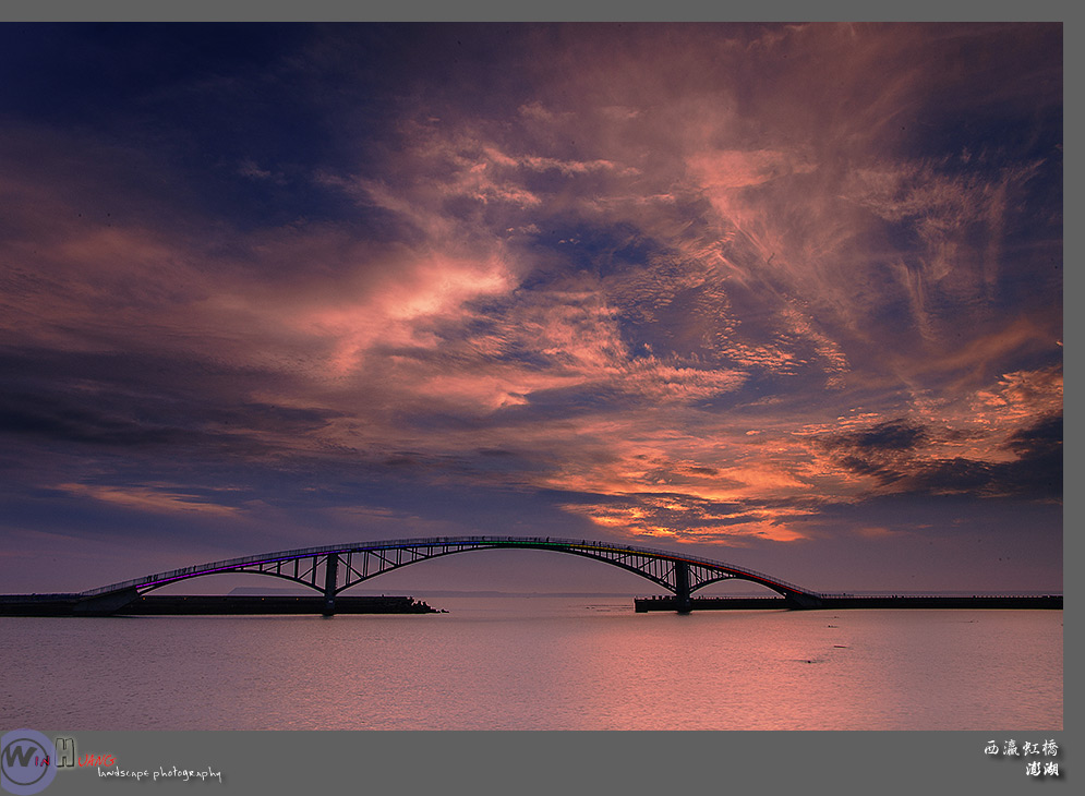 http://i.dcview.tw/gallery/201306/68f673a6586e6324c7ce1994011f2168.jpg